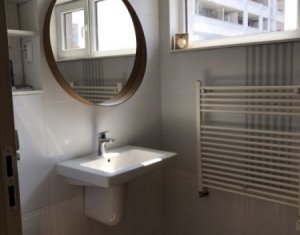 Appartement 3 chambres à vendre dans Cluj-napoca, zone Marasti
