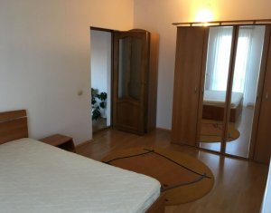 Appartement 3 chambres à vendre dans Cluj-napoca, zone Manastur
