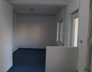 Bureau à louer, 28m2 dans Cluj-napoca, zone Manastur