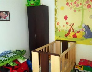 Maison 3 chambres à vendre dans Floresti