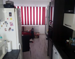 Maison 3 chambres à vendre dans Floresti