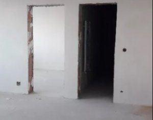 Appartement 3 chambres à vendre dans Floresti