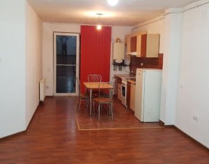 , 58m2 dans Floresti