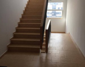 Appartement 3 chambres à vendre dans Floresti