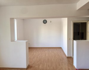 Maison 5 chambres à louer dans Cluj-napoca, zone Europa