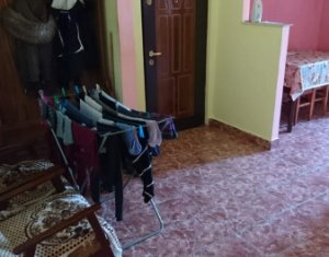 Appartement 3 chambres à vendre dans Cluj-napoca, zone Intre Lacuri