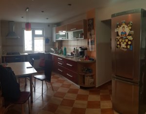 , 89m2 dans Cluj-napoca, zone Manastur