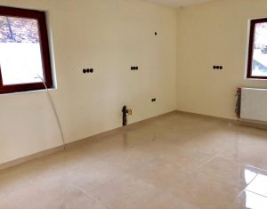 Maison 5 chambres à louer dans Cluj-napoca, zone Europa