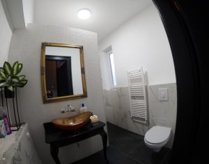 Appartement 3 chambres à vendre dans Cluj-napoca, zone Centru