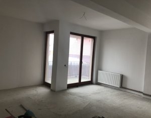 Appartement 3 chambres à vendre dans Floresti