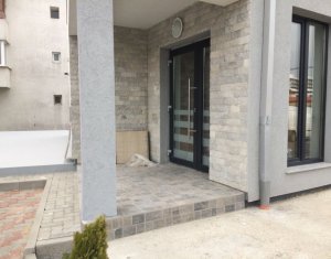 Espace Commercial à louer dans Cluj-napoca, zone Intre Lacuri
