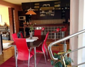 Maison 4 chambres à vendre dans Cluj-napoca, zone Gheorgheni