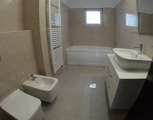 Appartement 3 chambres à louer dans Cluj-napoca, zone Borhanci