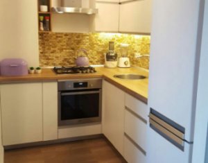 Appartement 3 chambres à vendre dans Cluj-napoca, zone Dambul Rotund