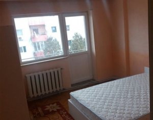 Appartement 3 chambres à vendre dans Cluj-napoca, zone Manastur
