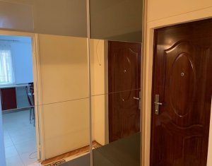 Appartement 3 chambres à louer dans Cluj-napoca, zone Marasti
