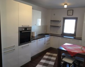 Appartement 3 chambres à louer dans Cluj-napoca, zone Intre Lacuri