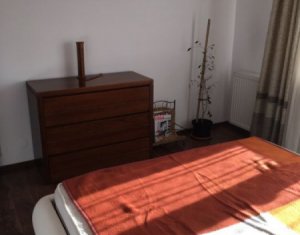 Appartement 3 chambres à louer dans Cluj-napoca, zone Intre Lacuri