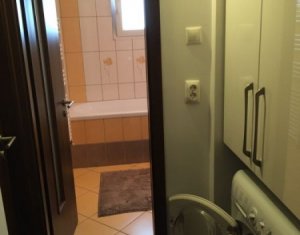 Appartement 3 chambres à louer dans Cluj-napoca, zone Intre Lacuri
