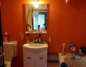 Appartement 3 chambres à vendre dans Floresti