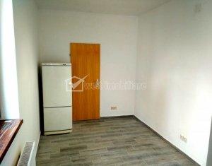 Bureau à louer dans Cluj-napoca, zone Centru