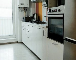 Appartement 3 chambres à louer dans Cluj-napoca, zone Manastur