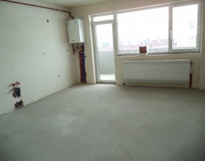 Appartement 3 chambres à vendre dans Floresti
