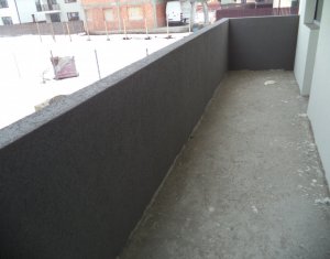 Appartement 3 chambres à vendre dans Floresti