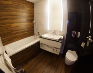 Appartement 3 chambres à louer dans Cluj-napoca, zone Zorilor