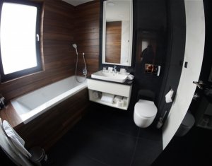 Appartement 3 chambres à louer dans Cluj-napoca, zone Zorilor
