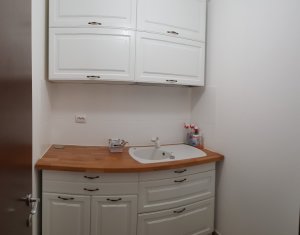 Bureau à louer dans Cluj-napoca, zone Centru