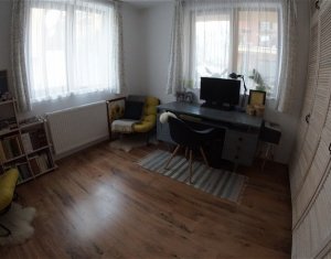 Appartement 3 chambres à vendre dans Cluj-napoca, zone Dambul Rotund