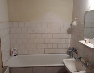 Appartement 3 chambres à vendre dans Cluj-napoca, zone Manastur