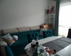 Appartement 3 chambres à vendre dans Floresti
