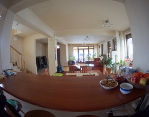 , 260m2 dans Cluj-napoca, zone Zorilor