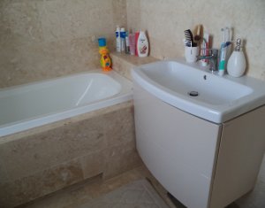Maison 4 chambres à vendre dans Luna De Sus