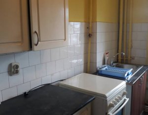 Appartement 3 chambres à louer dans Cluj-napoca, zone Marasti