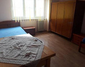Appartement 3 chambres à louer dans Cluj-napoca, zone Marasti