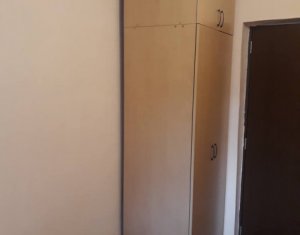 Appartement 3 chambres à louer dans Cluj-napoca, zone Marasti