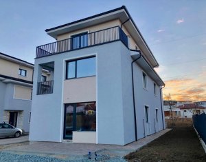 Maison 4 chambres à vendre dans Cluj-napoca, zone Borhanci
