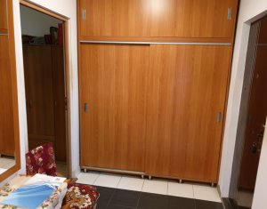 Appartement 4 chambres à vendre dans Cluj-napoca, zone Manastur