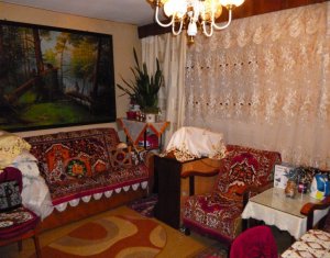 Appartement 4 chambres à vendre dans Cluj-napoca, zone Manastur