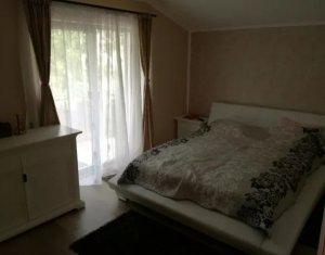 Maison 5 chambres à vendre dans Cluj-napoca, zone Marasti