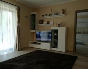 Maison 5 chambres à vendre dans Cluj-napoca, zone Marasti