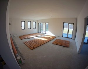 Maison 7 chambres à vendre dans Cluj-napoca, zone Buna Ziua