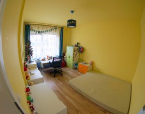 Maison 4 chambres à vendre dans Cluj-napoca, zone Buna Ziua
