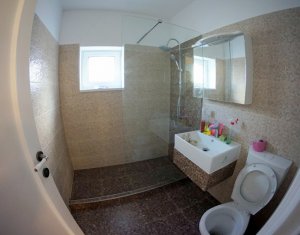 Appartement 3 chambres à louer dans Cluj-napoca, zone Centru