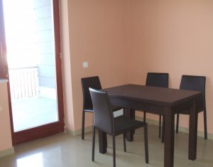 Appartement 4 chambres à louer dans Cluj-napoca, zone Centru