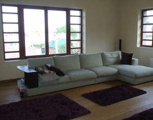 Appartement 4 chambres à louer dans Cluj-napoca, zone Centru