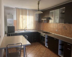 , 90m2 dans Floresti